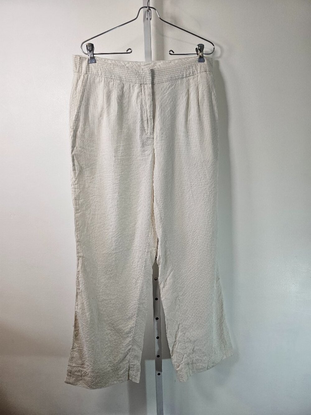 Gillian Grey Pants Tan White Stripe Seersucker Beach Preppy 12 NWT